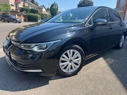 Deep black Gebraucht 2023 VW Golf VIII Active Kleinwagen | 21.490 € (Guter Preis)