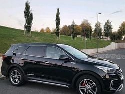 Schwarz Gebraucht 2017 Hyundai Grand Santa Fe SUV | 16.000 € (Superpreis)