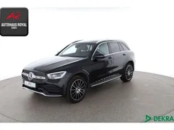 Schwarz Gebraucht 2020 Mercedes GLC300e AMG SUV | 37.480 € (Fairer Preis)