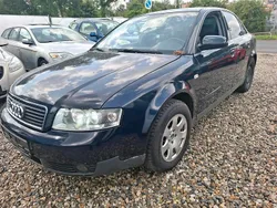 Blau Gebraucht 2001 Audi A4 Limousine | 1.000 € (Superpreis)
