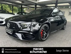 Lack kosmosschwarz Gebraucht 2023 Mercedes A45 AMG Premium Limousine | 54.680 € (Teuer)