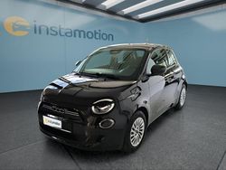 Schwarz Gebraucht 2021 Fiat 500e Action Kleinwagen | 14.149 € (Etwas zu teuer)