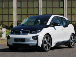 Weiß Gebraucht 2016 BMW i3 Kleinwagen | 14.900 € (Etwas zu teuer)