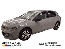 Mondsteingrau Gebraucht 2024 VW Golf Goal Limousine | 24.990 € (Guter Preis)