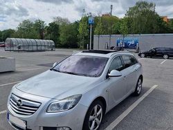Silber Gebraucht 2009 Opel Insignia Sport Kombi | 5.990 € (Fairer Preis)