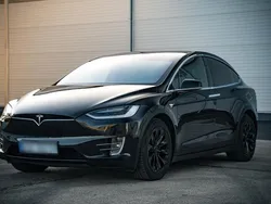 Schwarz Gebraucht 2019 Tesla Model X SUV | 38.500 € (Fairer Preis)