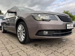 Violet Gebraucht 2013 Skoda Superb Exclusive Kombi | 8.999 € (Fairer Preis)