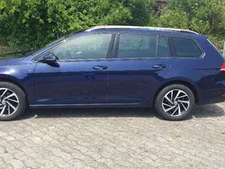 Atlantic blue metallic Gebraucht 2018 VW Golf VII Join Kombi | 11.599 € (Guter Preis)