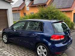 Blau Gebraucht 2011 VW Golf VI Comfortline Limousine | 8.700 € (Teuer)