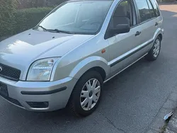 Silber Gebraucht 2003 Ford Fusion Limousine | 2.300 € (Fairer Preis)