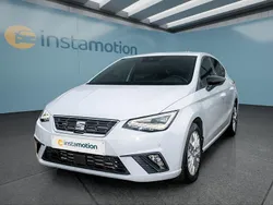 Weiß Gebraucht 2024 Seat Ibiza FR Kleinwagen | 23.099 € (Teuer)