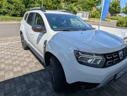 Weiß Gebraucht 2022 Dacia Duster Extreme SUV | 23.000 € (Fairer Preis)