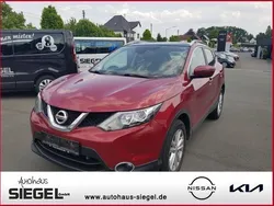 Rot Gebraucht 2016 Nissan Qashqai Acenta SUV | 10.990 € (Fairer Preis)