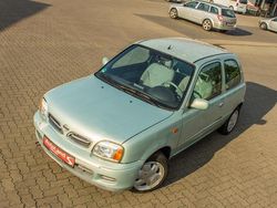 Grün Gebraucht 2001 Nissan Micra Kleinwagen | 899 € (Guter Preis)