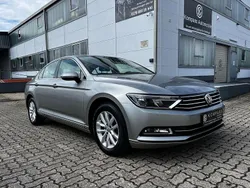 Silber Gebraucht 2016 VW Passat Comfortline Limousine | 12.890 € (Guter Preis)