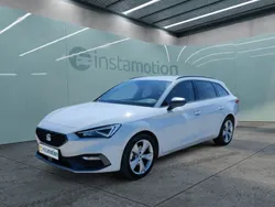 Weiß Gebraucht 2024 Seat Leon FR Van / Kleinbus | 27.399 € (Fairer Preis)