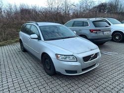 Grau Gebraucht 2010 Volvo V50 Drive Kinetic Kombi | 1.000 € (Guter Preis)