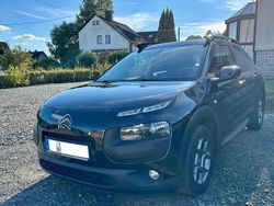 Schwarz Gebraucht 2017 Citroën C4 Cactus PureTech Kleinwagen | 8.900 € (Fairer Preis)