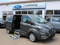 Magneticgrau (metallic) Gebraucht 2018 Ford Transit Tourneo Van / Kleinbus | 35.900 € (Fairer Preis)