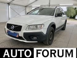 Weiß Gebraucht 2016 Volvo XC70 SUV | 11.490 €
