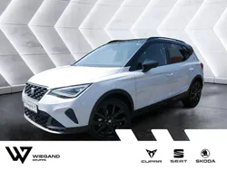 Weiß Neu 2025 Seat Arona Black Edition SUV | 29.597 € (Fairer Preis)