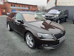 Braun Gebraucht 2016 Skoda Superb LAURIN & KLEMENT Kombi | 14.899 € (Guter Preis)