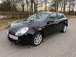Schwarz Gebraucht 2011 Alfa Romeo Giulietta Super Limousine | 4.999 € (Fairer Preis)