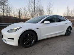 Schwarz Gebraucht 2020 Tesla Model 3 Limousine | 18.980 € (Fairer Preis)