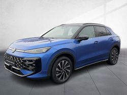 Celestial blue metallic schwar Gebraucht 2025 VW T-Roc R-line SUV | 44.450 €