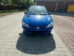 Blau Gebraucht 2005 Peugeot 206 Kombi | 2.000 €