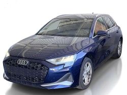 Navarrablau perleffekt Gebraucht 2024 Audi A3 Sportback Kleinwagen | 28.480 € (Superpreis)