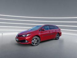 Rot Gebraucht 2018 Toyota Auris Touring Sports Team Kombi | 17.990 € (Etwas zu teuer)