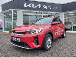 Rot Gebraucht 2024 Kia Stonic Edition 7 SUV | 19.900 € (Guter Preis)