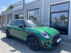 Grün Gebraucht 2023 Mini Cooper D Clubman Kombi | 27.890 € (Fairer Preis)