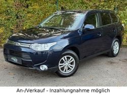 Blau Gebraucht 2013 Mitsubishi Outlander Invite SUV | 9.990 € (Etwas zu teuer)