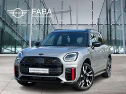 Grau Gebraucht 2024 Mini John Cooper Works Countryman SUV | 48.450 € (Teuer)