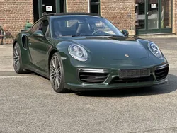 Brewstergreen Gebraucht 2018 Porsche 911 Turbo Coupé | 162.790 €