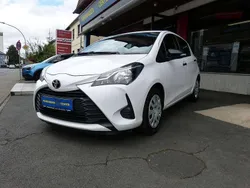 Weiß Gebraucht 2017 Toyota Yaris Basis Kleinwagen | 8.790 € (Fairer Preis)