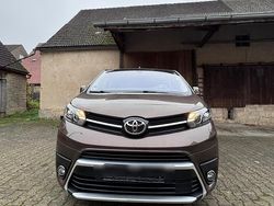 Gebraucht 2017 Toyota Proace Verso Kombi | 25.900 € (Etwas zu teuer)