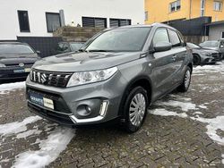 Grau Gebraucht 2018 Suzuki Vitara Comfort SUV | 18.490 € (Fairer Preis)