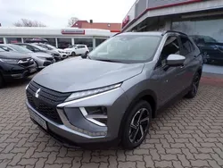 Grau Gebraucht 2022 Mitsubishi Eclipse Cross Basis SUV | 26.990 € (Fairer Preis)