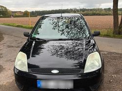 Schwarz Gebraucht 2005 Ford Fiesta Kleinwagen | 1.400 €