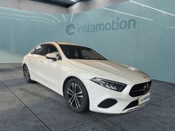Weiß Gebraucht 2023 Mercedes A180 Progressive Limousine | 29.334 € (Fairer Preis)