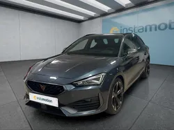 Grau Gebraucht 2023 Cupra Leon Kombi | 28.249 € (Etwas zu teuer)