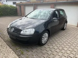 Schwarz Gebraucht 2006 VW Golf V Limousine | 3.499 € (Fairer Preis)
