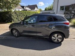 Grau Gebraucht 2019 Hyundai Kona Premium SUV | 18.900 € (Fairer Preis)