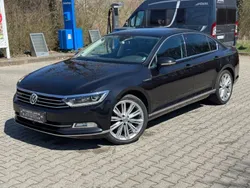 Schwarz Gebraucht 2015 VW Passat Highline Limousine | 20.999 € (Teuer)