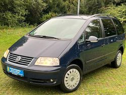 Blau Gebraucht 2009 VW Sharan Highline Van / Kleinbus | 9.990 €