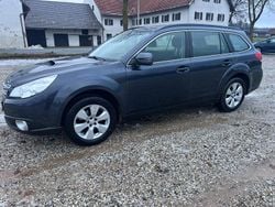Blau Gebraucht 2012 Subaru Legacy Active Kombi | 5.499 € (Guter Preis)
