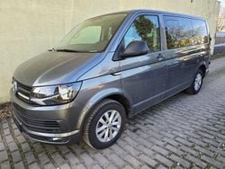 Indiumgrau metallic Gebraucht 2017 VW Multivan Van | 30.950 € (Guter Preis)